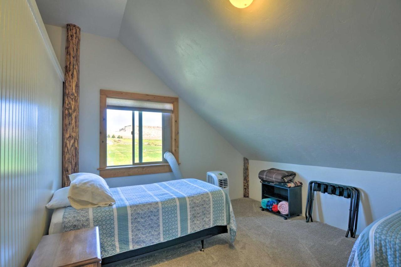 Cozy Henrieville Cabin 18 Mi To Bryce Canyon Np! エクステリア 写真