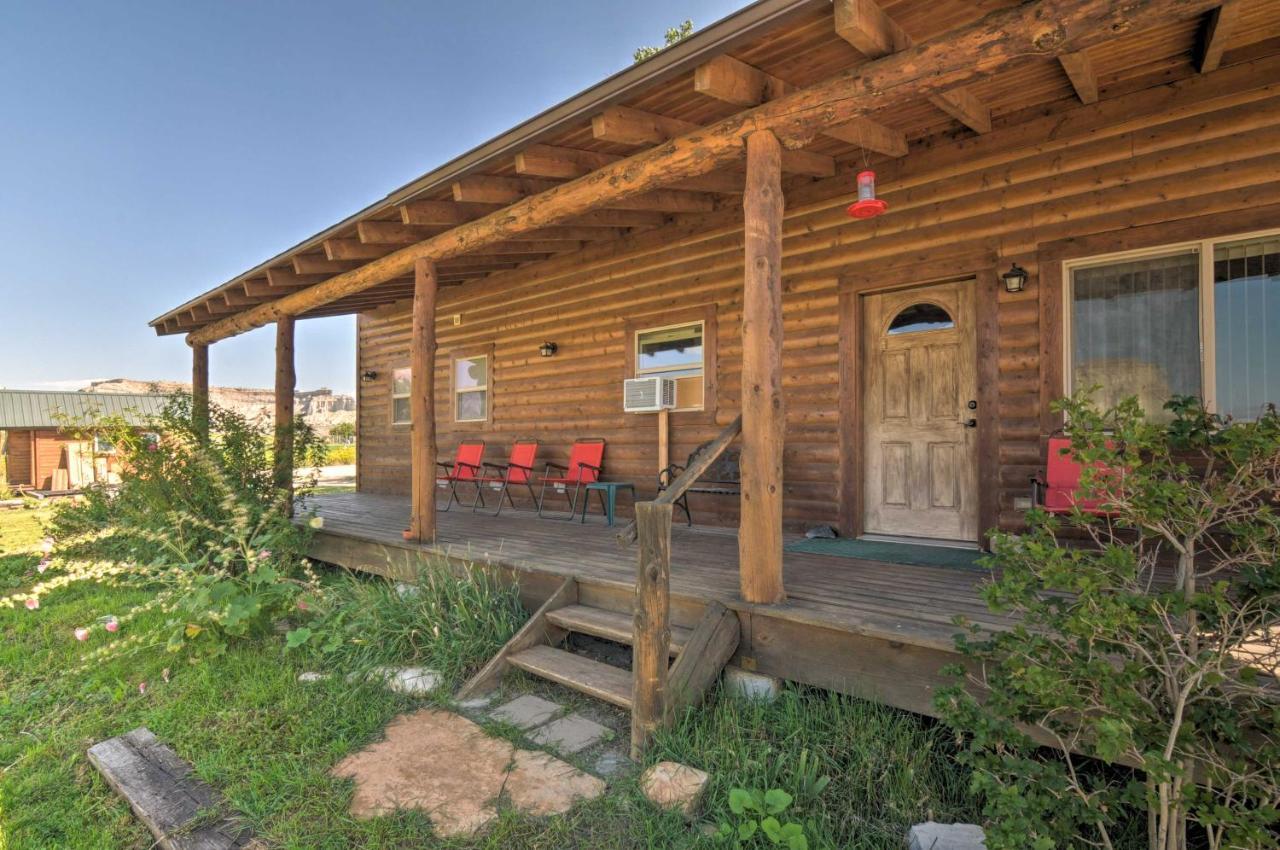 Cozy Henrieville Cabin 18 Mi To Bryce Canyon Np! エクステリア 写真